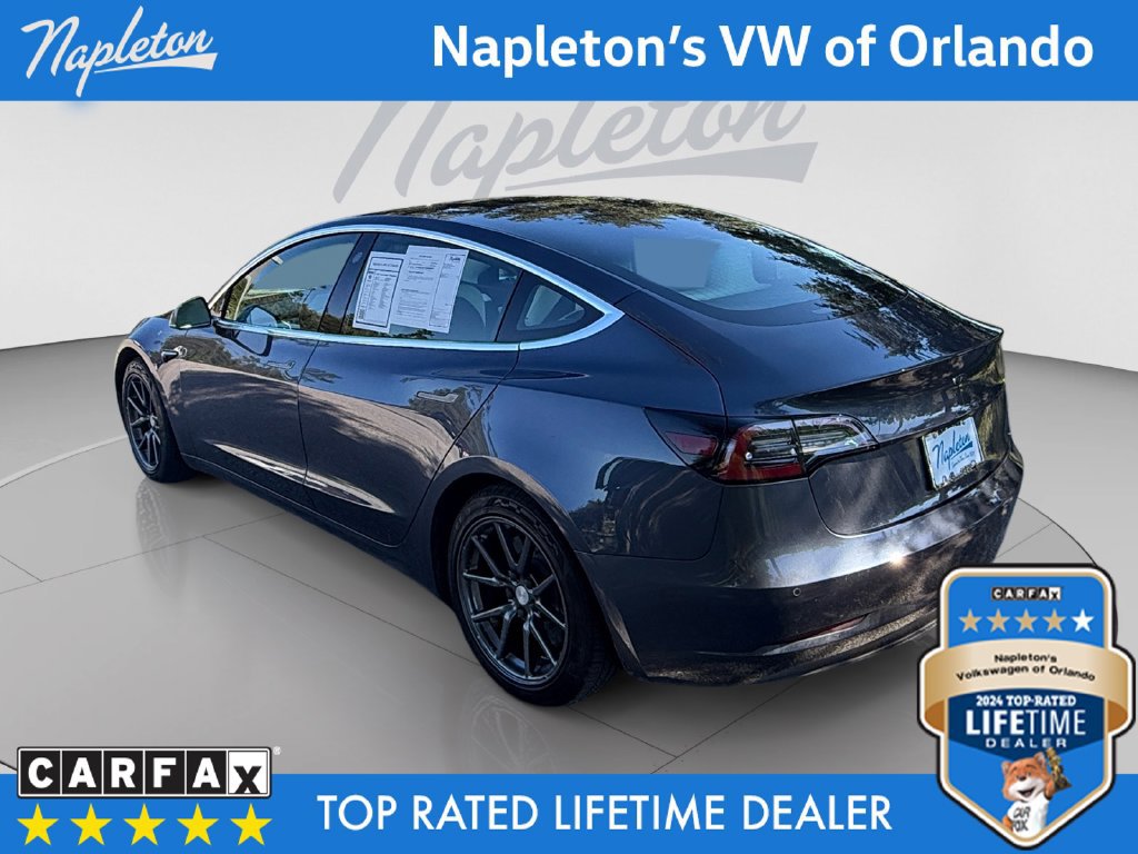Used 2020 Tesla Model 3 Standard Range RWD image 3