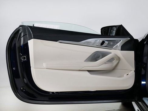 Used 2025 BMW M850i xDrive Coupe AWD/4WD image 23