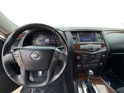 Used 2017 Nissan Armada SV w/ Interior Lighting Package RWD image 23