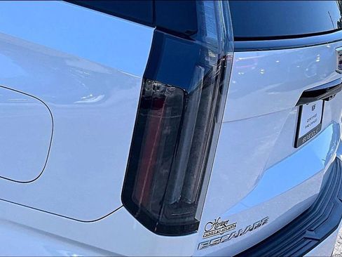 Certified 2025 Cadillac Escalade Sport Platinum AWD/4WD image 23