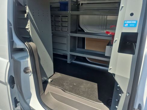 Used 2023 Ford Transit Connect XL FWD image 27