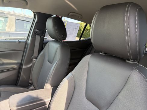 Used 2022 Buick Encore GX Preferred w/ Cold Weather Comfort Package image 8