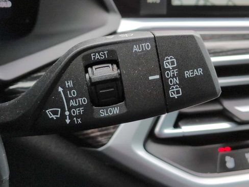 Certified 2022 BMW X7 xDrive40i w/ M Sport Package image 27