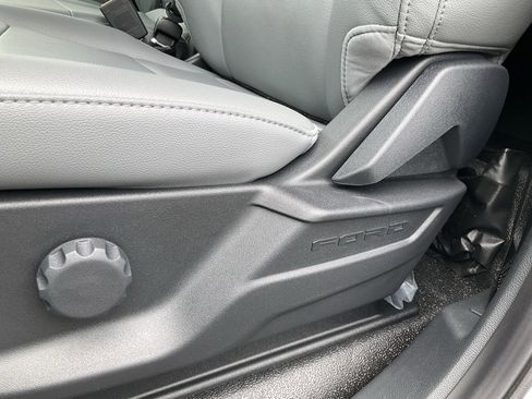 New 2024 Ford F550 4x4 Regular Cab Super Duty image 27