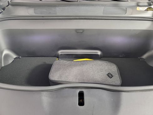 Used 2023 Rivian R1S Adventure AWD/4WD image 14
