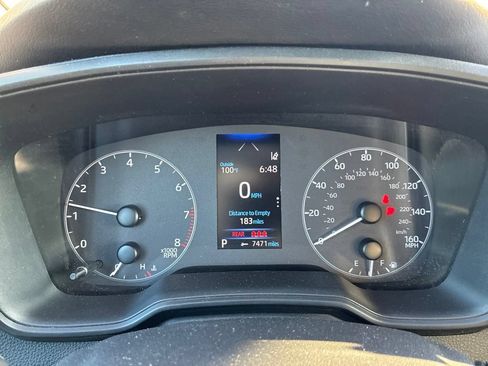 Used 2024 Toyota Corolla LE FWD image 10