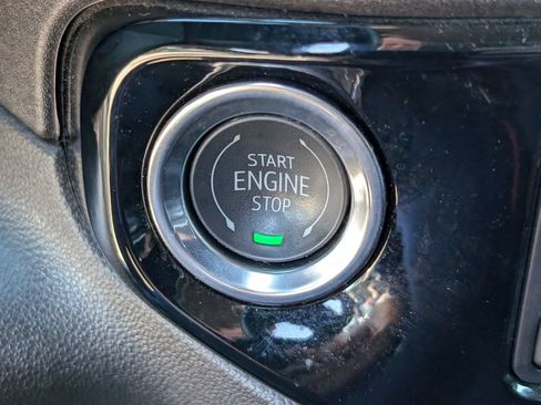 Used 2025 Chevrolet Silverado 3500 LT w/ Safety Package AWD/4WD image 19