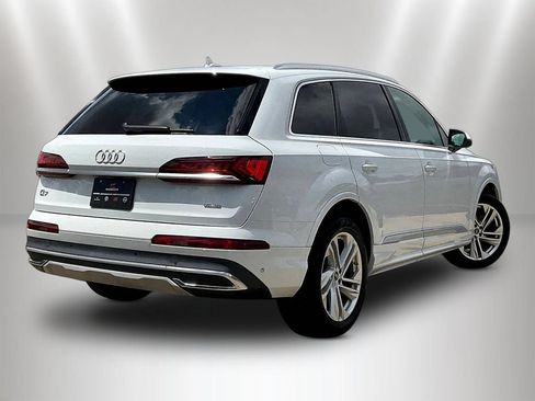 Used 2023 Audi Q7 3.0T Premium Plus w/ Premium Plus Package AWD/4WD image 6