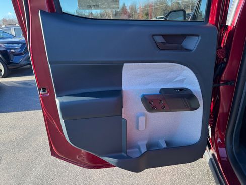 New 2026 Ford Maverick XLT w/ XLT Luxury Package image 25