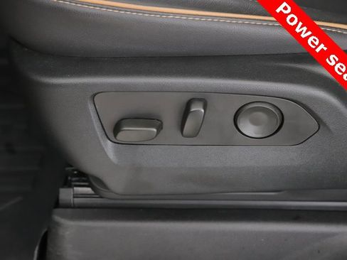 Used 2023 GMC Yukon AT4 image 19