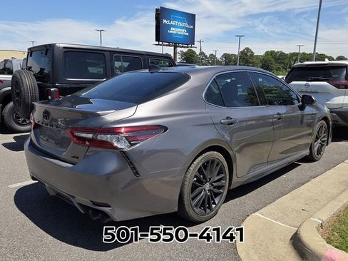 Used 2021 Toyota Camry XSE FWD image 6