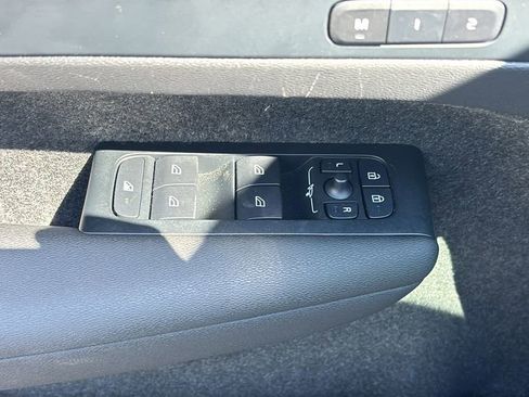 Certified 2026 Volvo XC40 B5 Plus AWD/4WD image 12