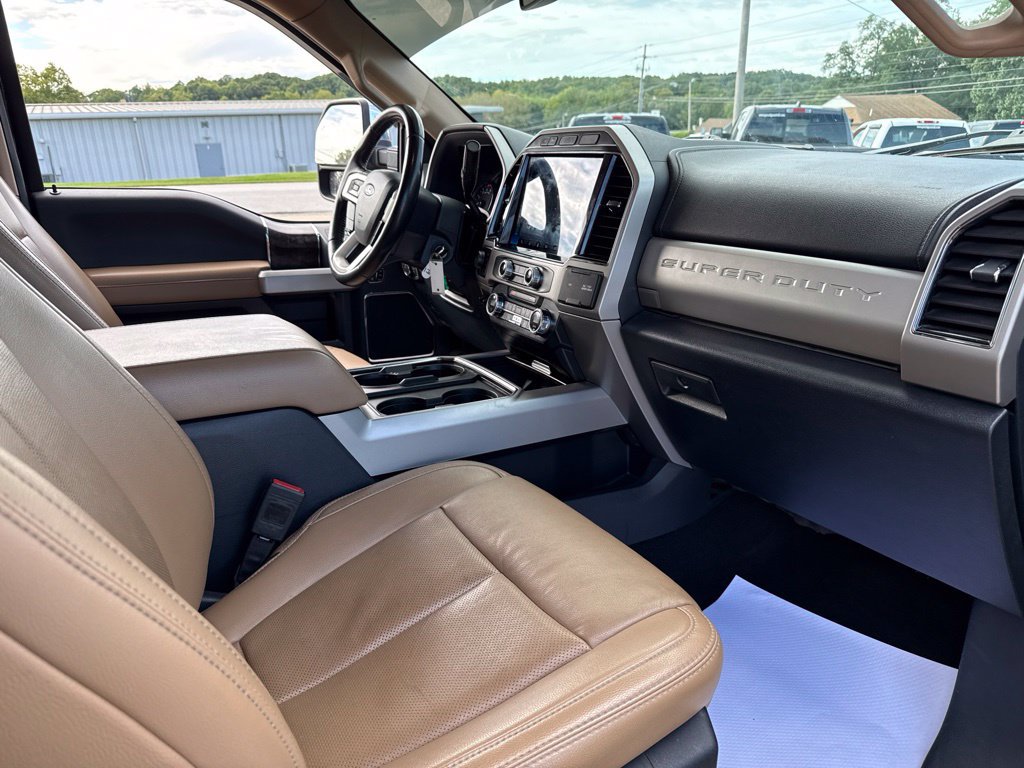 Used 2022 Ford F350 Lariat w/ Chrome Package AWD/4WD image 42