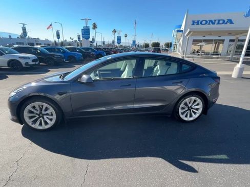 Used 2022 Tesla Model 3 Long Range image 5