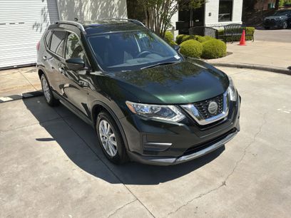 Used 2018 Nissan Rogue SV w/ Sun & Sound Touring Package