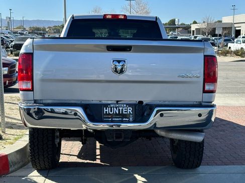 Used 2018 RAM 3500 Tradesman w/ Chrome Appearance Group image 7