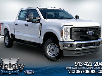 New 2026 Ford F250 XL w/ XL Chrome Package