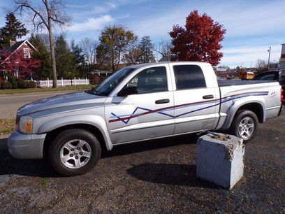 Used 2006 Dodge Dakota SLT