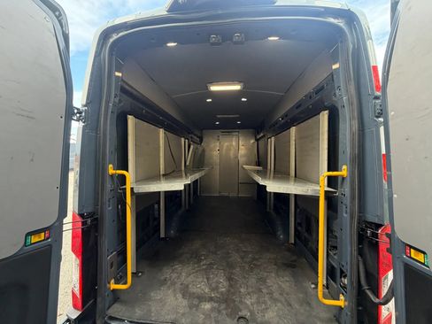 Used 2020 Ford Transit 250 148 High Roof Extended RWD image 5