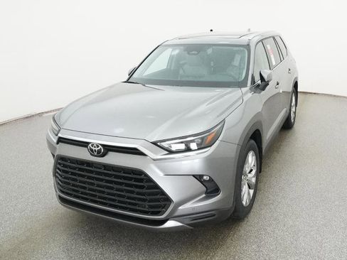 New 2026 Toyota Grand Highlander Limited image 3