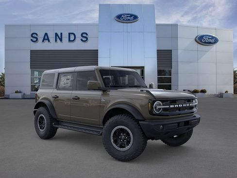 New 2026 Ford Bronco Outer Banks w/ Sasquatch Package AWD/4WD image 7