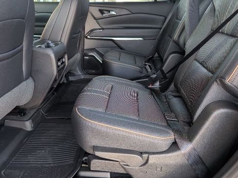 New 2026 Chevrolet Traverse High Country w/ LPO, Floor Liner Package image 7