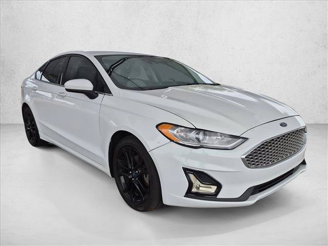 Used 2020 Ford Fusion SE w/ Equipment Group 151A FWD image 3