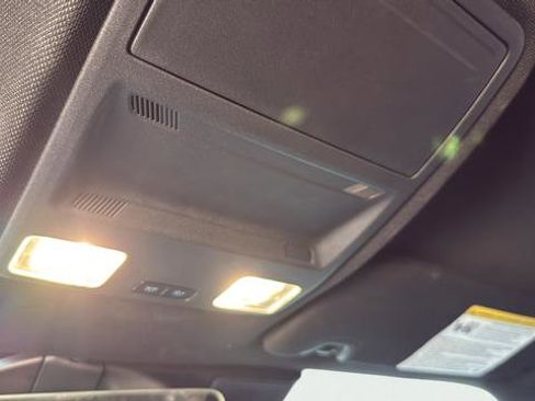 Used 2024 Ford Mustang GT Premium image 21