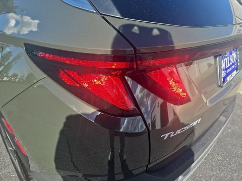 Used 2025 Hyundai Tucson SEL AWD/4WD image 32