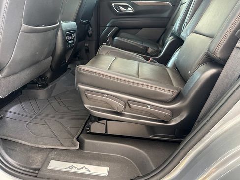 Used 2023 Chevrolet Tahoe High Country AWD/4WD image 32