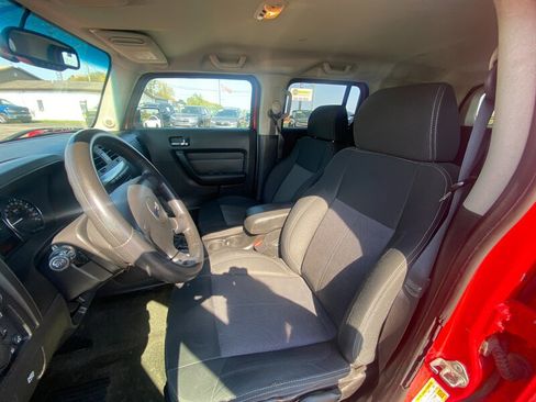 Used 2006 HUMMER H3 image 23