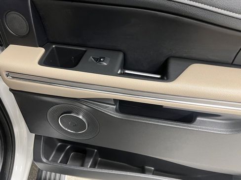 Used 2024 Ford Expedition Max Limited image 56