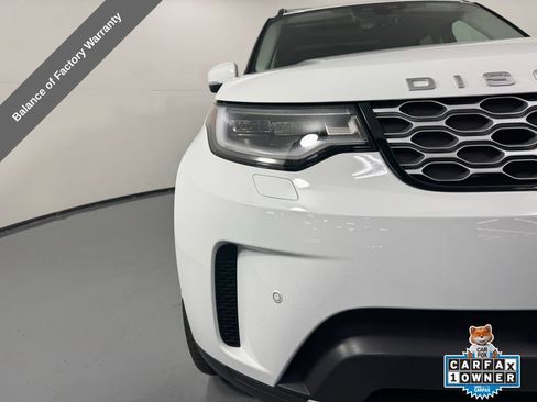 Used 2023 Land Rover Discovery S AWD/4WD image 4