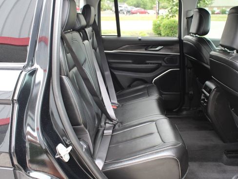 Used 2023 Jeep Grand Cherokee 4WD 4xe w/ Luxury Tech Group II image 53