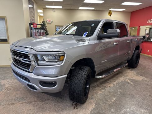 Used 2019 RAM 1500 Big Horn image 3