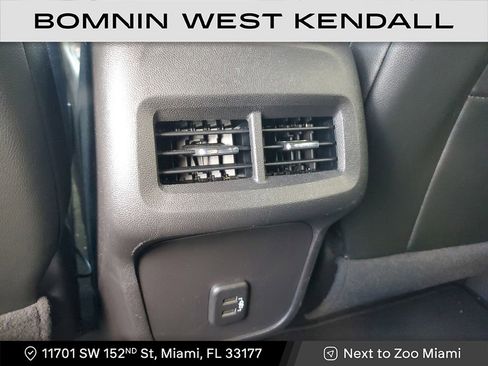 Used 2024 Chevrolet Equinox RS image 18