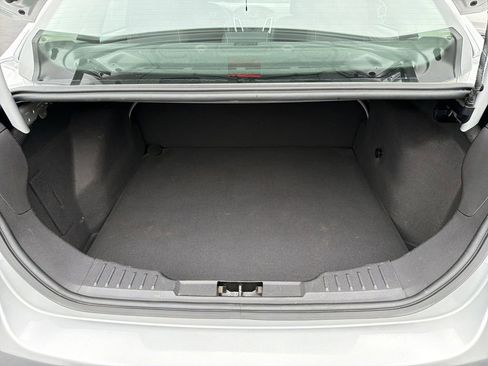 Used 2014 Ford Focus SE w/ SE Winter Package image 32