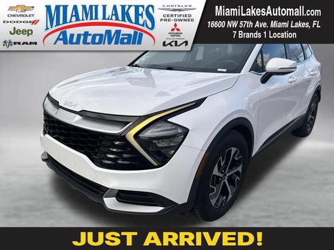 Used 2023 Kia Sportage EX FWD image 1