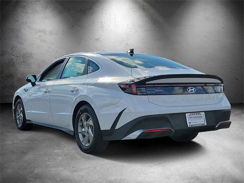 New 2026 Hyundai Sonata SE image 4