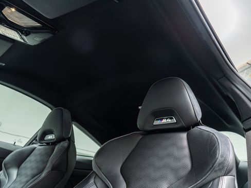 Used 2021 BMW M4 Coupe w/ Executive Package image 18