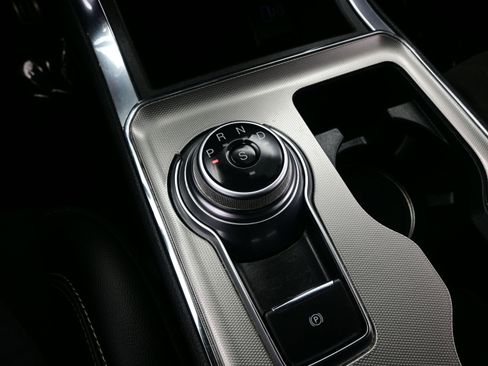 Used 2022 Ford Edge ST w/ Equipment Group 401A image 23