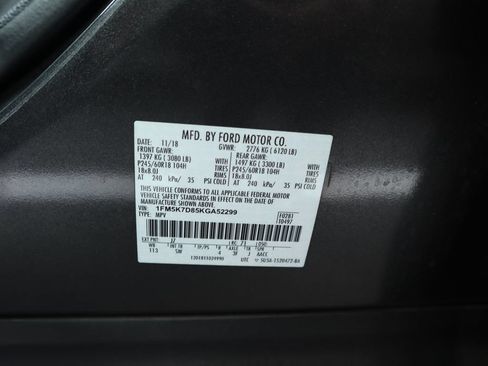 Used 2019 Ford Explorer XLT w/ Equipment Group 202A FWD image 20