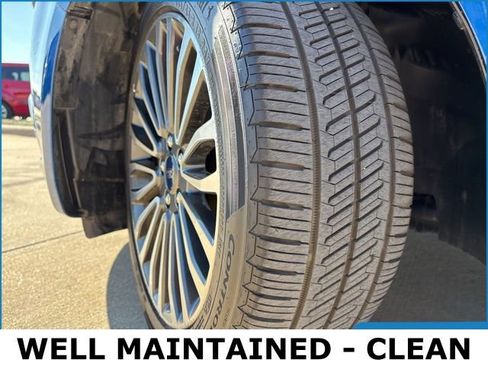 Used 2017 Ford Fusion SE w/ Fusion SE Technology Package image 21