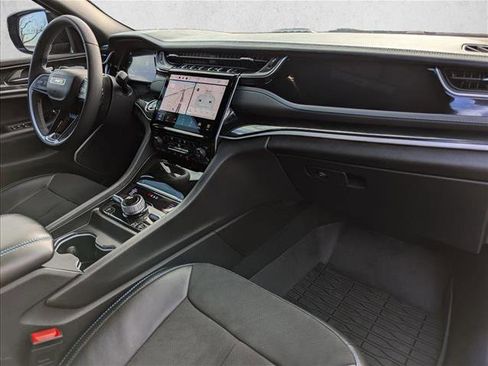 Used 2024 Jeep Grand Cherokee Trailhawk w/ Advanced Protech Group II image 21