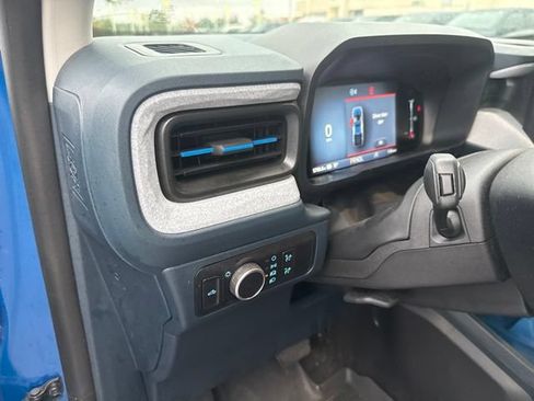 Used 2025 Ford Maverick XLT w/ XLT Luxury Package AWD/4WD image 13