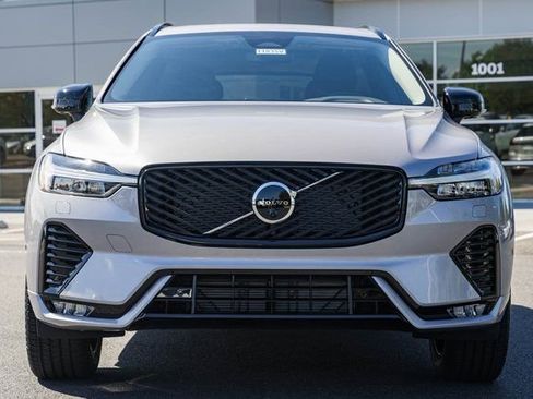 Used 2026 Volvo XC60 B5 Plus w/ Protection Package Premier AWD/4WD image 2