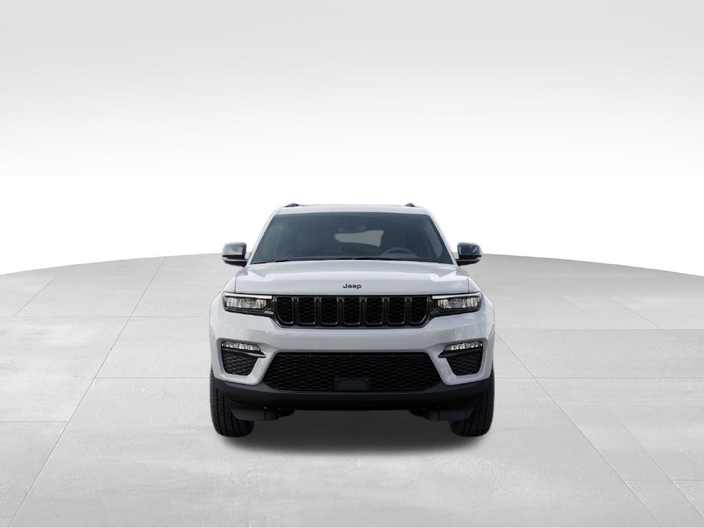 Used 2025 Jeep Grand Cherokee Limited w/ Black Appearance Package AWD/4WD image 7