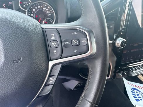 Used 2025 RAM 2500 Big Horn AWD/4WD image 18