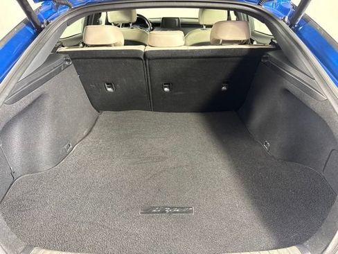 Used 2018 Kia Stinger GT2 AWD/4WD image 32
