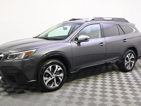 Used 2020 Subaru Outback Touring w/ Popular Package #2 AWD/4WD image 2